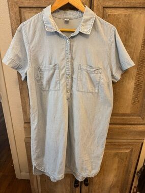 Old Navy Light Blue Chambray shirt dress